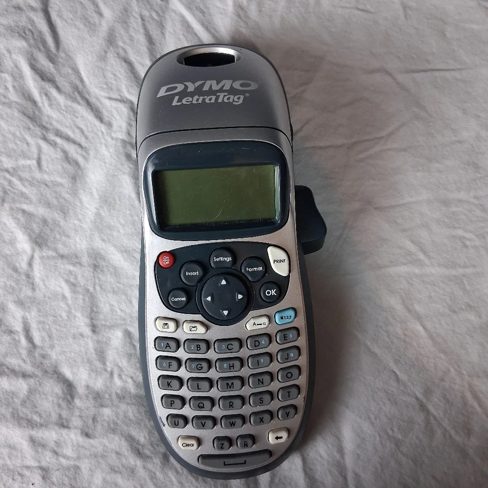 Dymo Label Maker - Picture 2 of 5